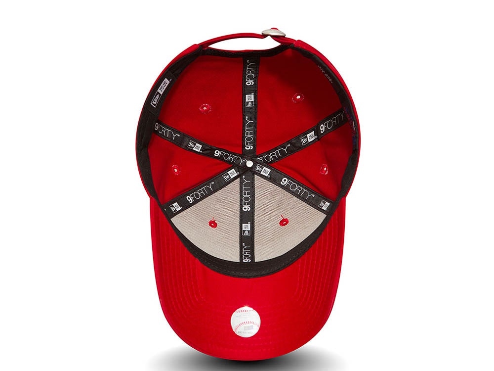 New Era League Basic New York Yankees Red 9Forty Strapback Cap