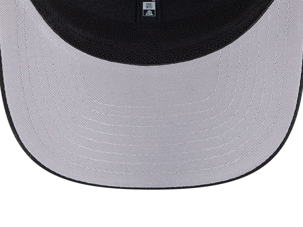 New Era Vancouver Grizzlies HWC Edition 9Seventy Trucker Snapback Cap