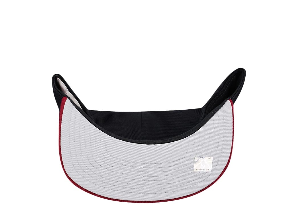 Mitchell & Ness Miami Heat Team Two Tone 2.0 Snapback Cap