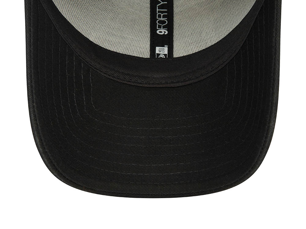 New Era Logo Black 9Forty Strapback Cap