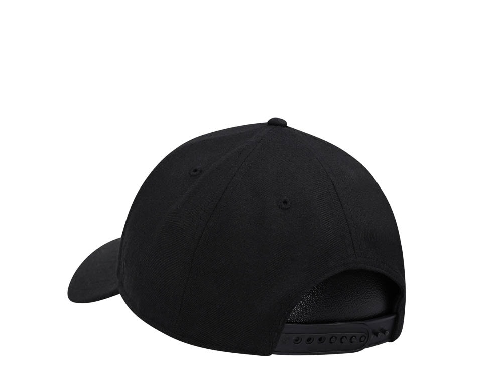 47Brand Chicago Blackhawks Black MVP Snapback Cap