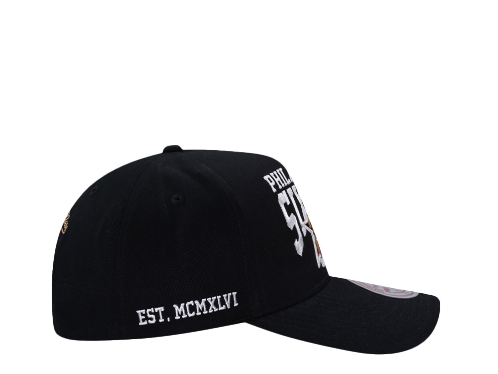 Mitchell & Ness Philadelphia 76ers Black Pro Pinch Fit Snapback Cap
