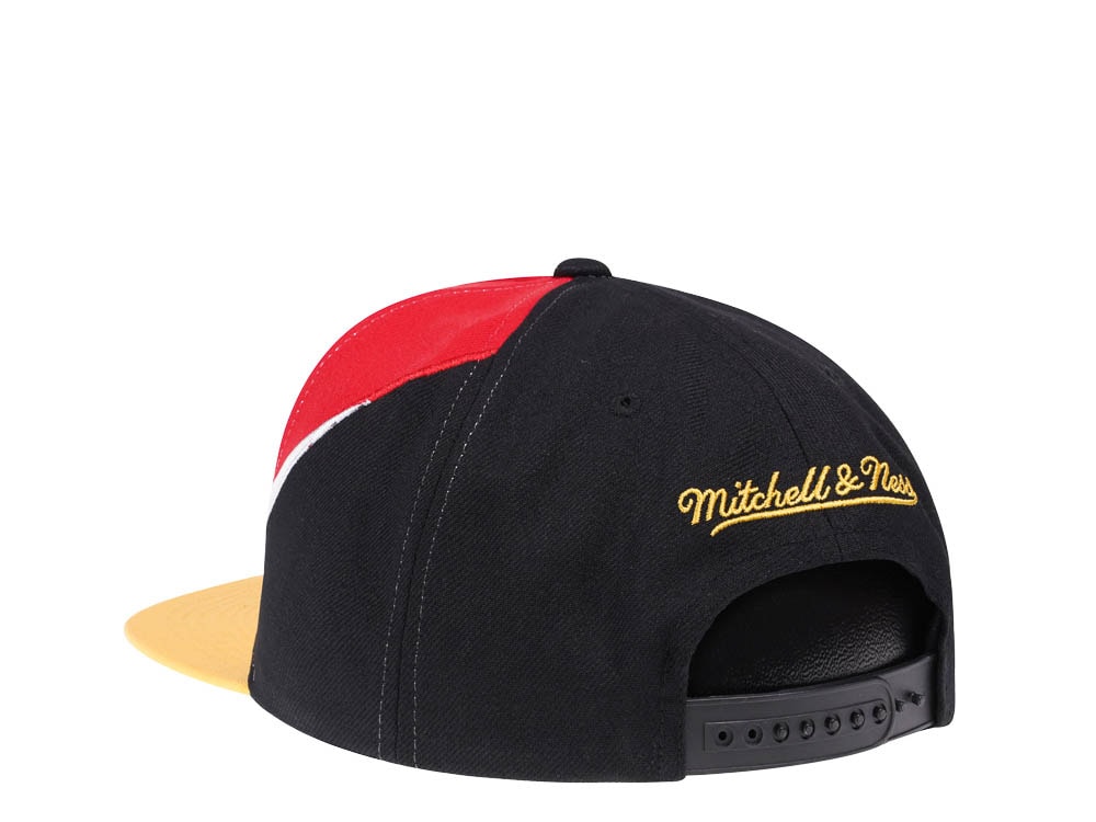 Mitchell & Ness Atlanta Hawks NBA Multiply Hardwood Classic Snapback Cap