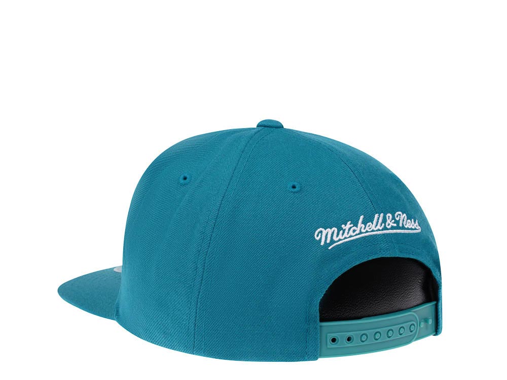 Mitchell & Ness Detroit Pistons Hardwood Classics Snapback Cap