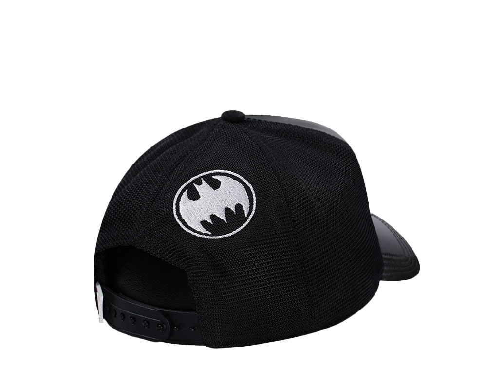 Capslab Comics Batman Trucker Snapback Cap
