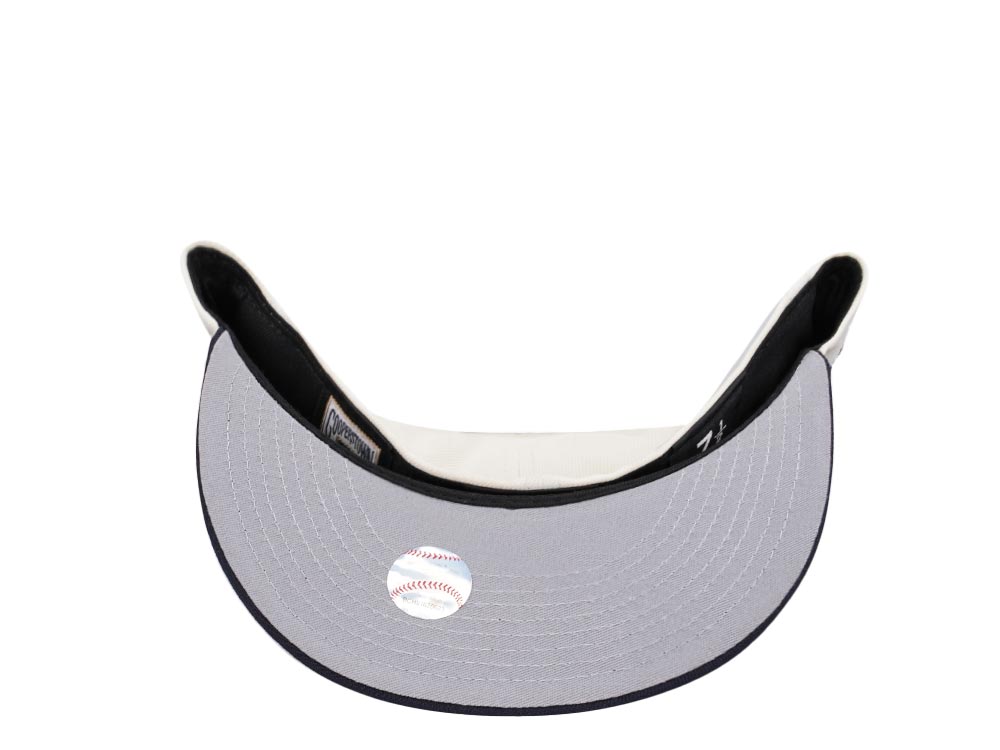 New Era Washington Nationals World Series Champions 2019 Classic Chrome Two Tone Edition 59Fifty Fitted Cap