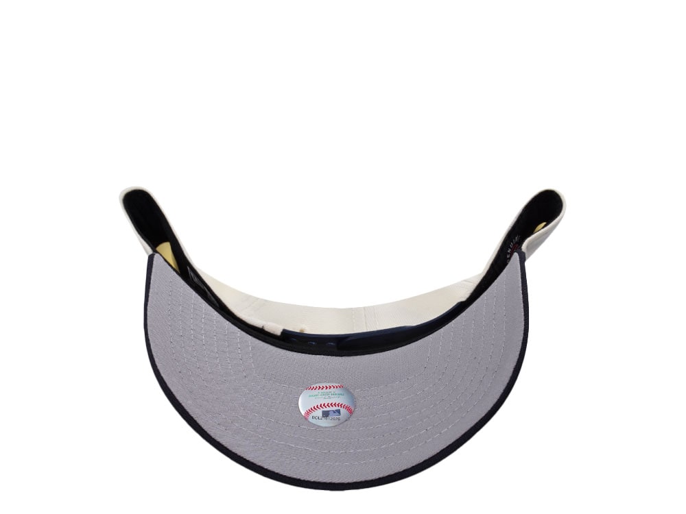 New Era Seattle Mariners Chrome Two Tone Edition 9Forty A Frame Snapback Cap