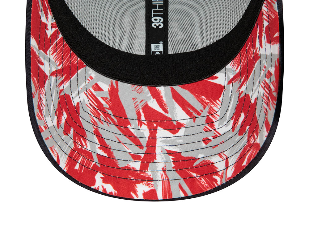 New Era England Rugby Black Undervisor Print Edition 39Thirty Stretch Trucker Cap