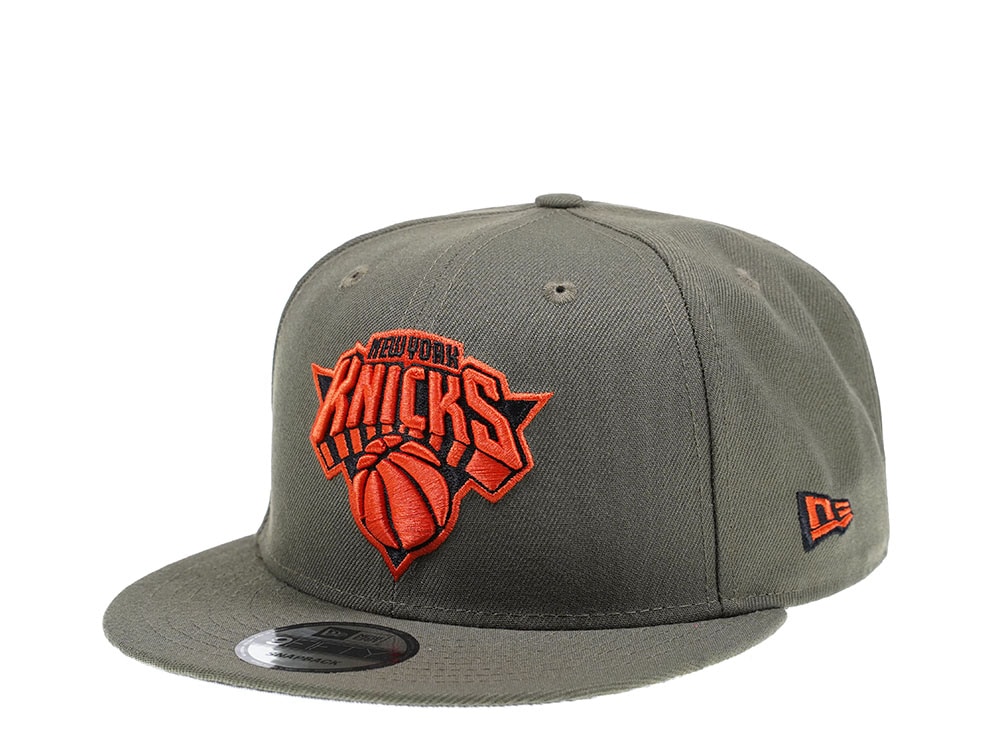 New Era New York Knicks Green x Orange Edition 9Fifty Snapback Cap