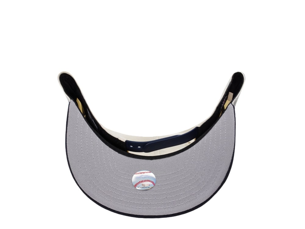 New Era Los Angeles Dodgers Korean Chrome Edition 9Fifty A Frame Snapback Cap