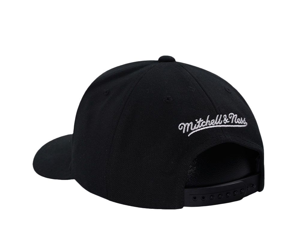 Mitchell & Ness Phoenix Suns Hardwood Classic Pro Crown Fit Black Snapback Cap