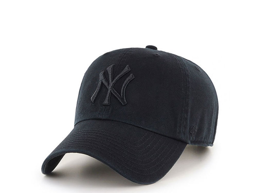 47Brand New York Yankees Black Edition Clean Up Strapback Cap