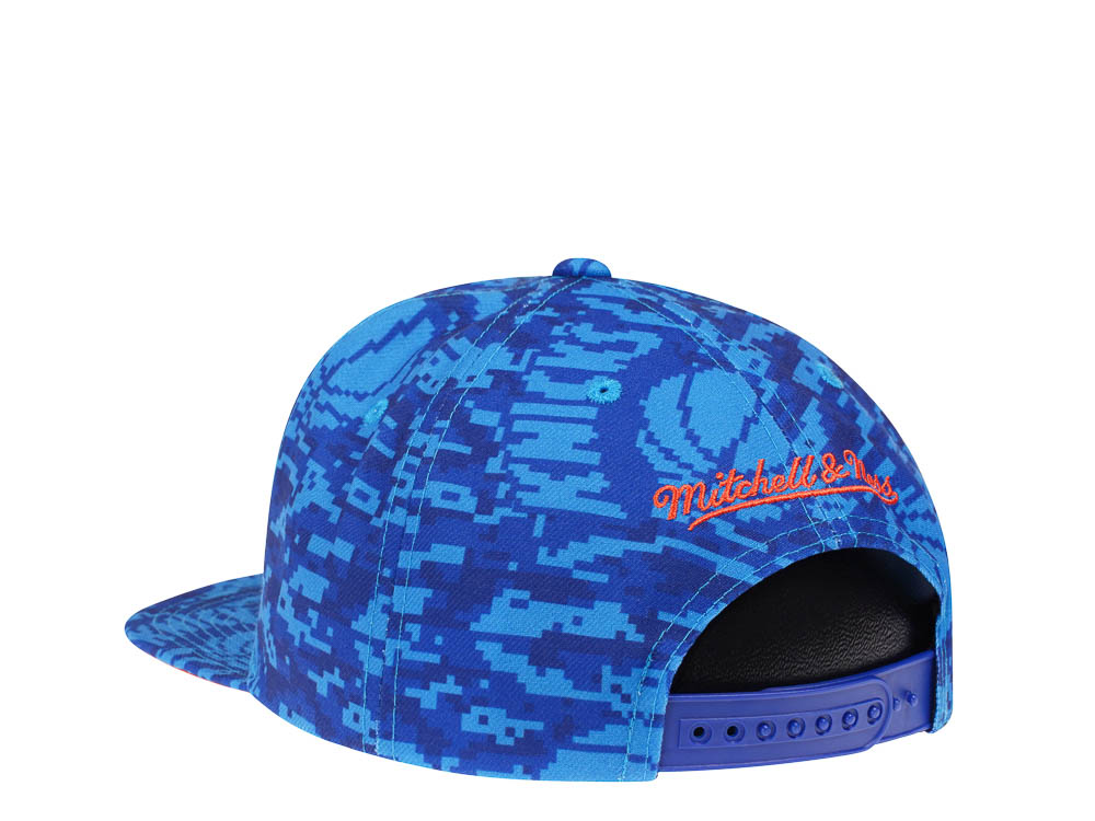 Mitchell & Ness New York Knicks NBA Team Digi Camo Hardwood Classic Snapback Cap