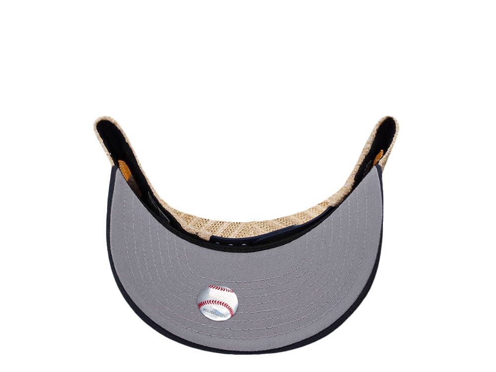 New Era New York Yankees Grained Navy Edition 9Fifty Trucker A Frame Snapback Cap
