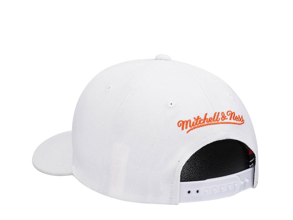 Mitchell & Ness Miami Heat Merch Logo Hardwood Classic Red Flex Snapback Cap