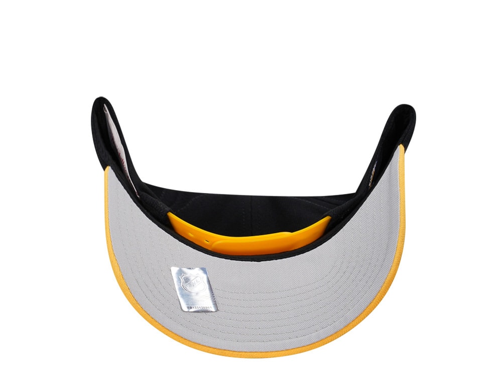 Mitchell & Ness Pittsburgh Penguins Vintage Logo Pro Crown Fit Snapback Cap