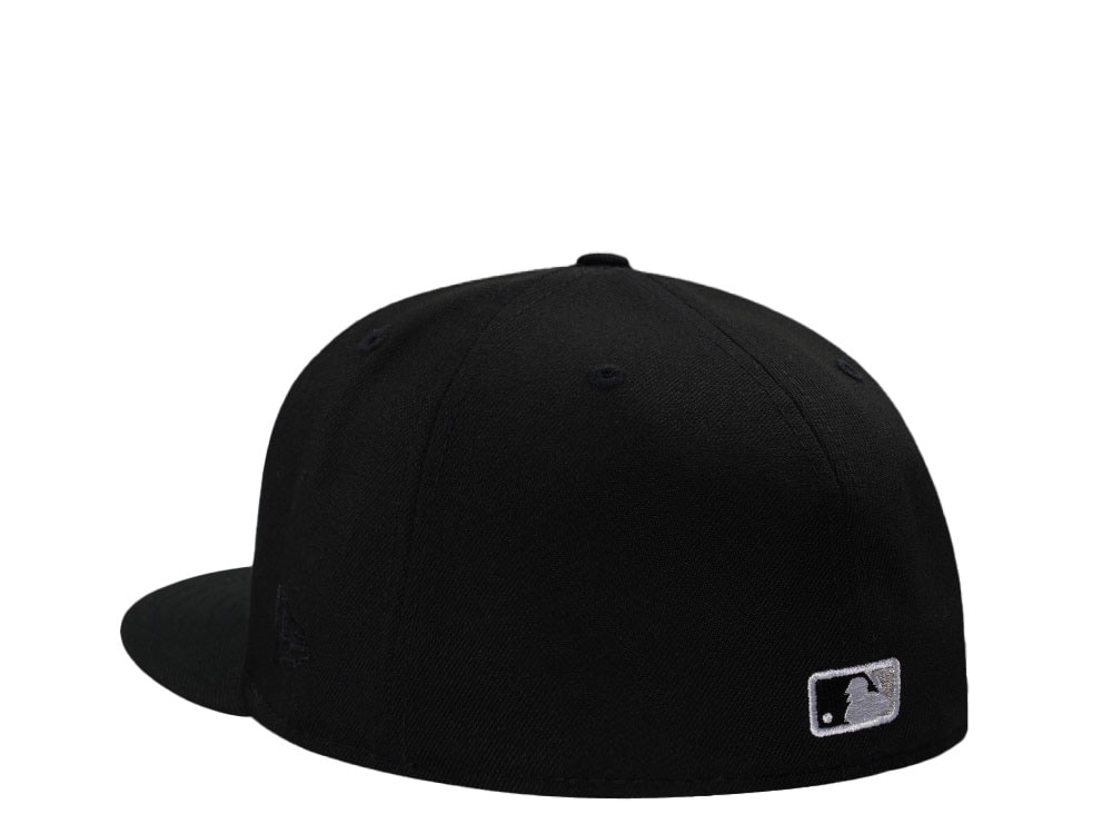 New Era Chicago White Sox Black Classic Edition 59Fifty Fitted Cap