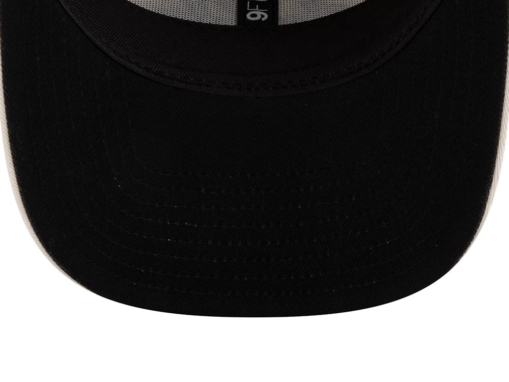 New Era Alpine Racing Seasonal Cream 9Fifty Original Fit Snapback Cap