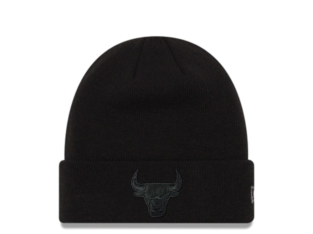 New Era Chicago Bulls Black on Black Knit