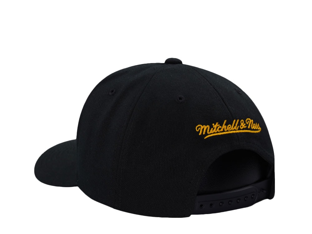 Mitchell & Ness Wrestlemania WWE Legends Pro Crown Snapback Cap