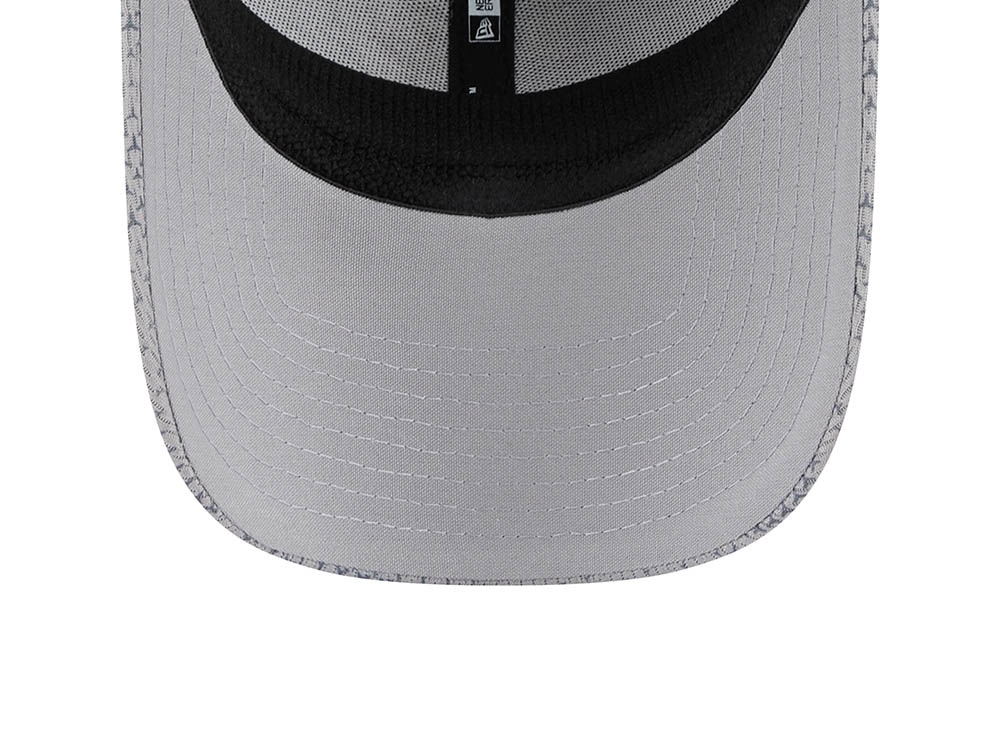 New Era Tampa Bay Buccaneers Sideline 2024 9Forty Stretch Snapback Cap