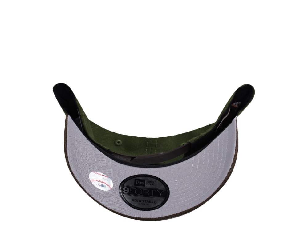 New Era Los Angeles Dodgers Dodger Stadium 60th Anniversary Rifle Green Walnut Corduroy Two Tone Edition 9Forty A Frame Snapback Cap