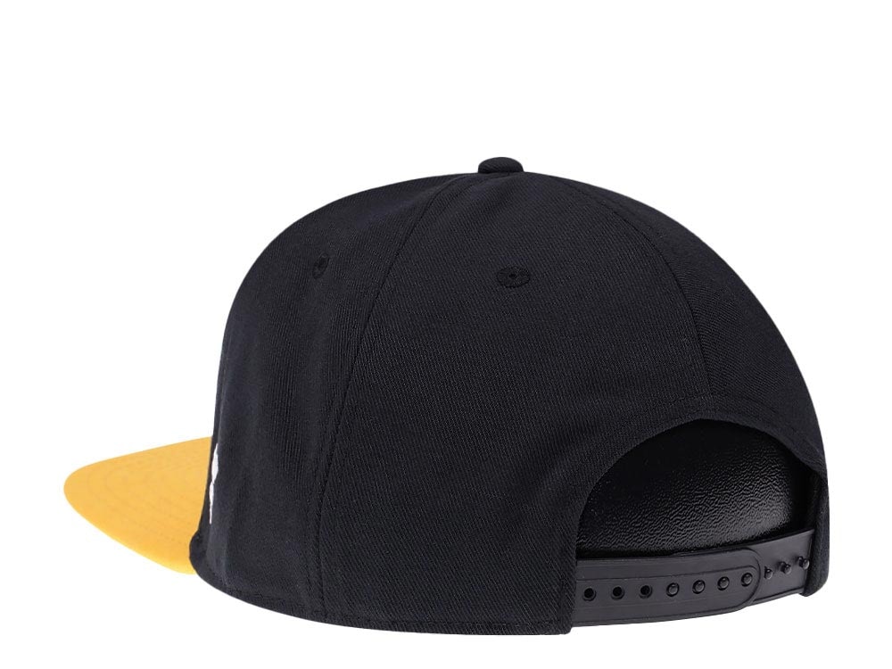 Fanatics Boston Bruins Primary Logo Core Snapback Cap