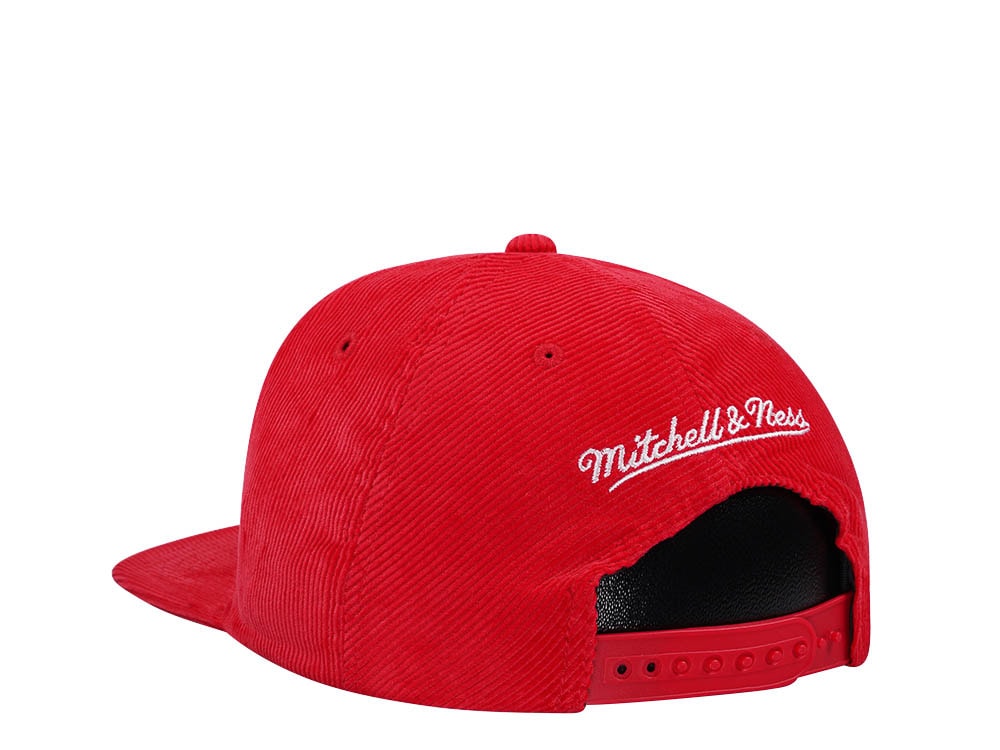 Mitchell & Ness Atlanta Hawks Red Cord Hardwood Classic Snapback Cap