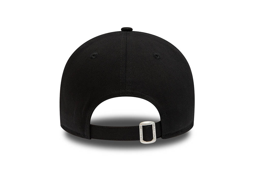 New Era New York Yankees Diamond Era Essential Black 9Forty Strapback Cap