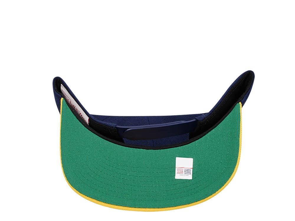 Mitchell & Ness University of Michigan Team Two Tone 2.0 Snapback Cap