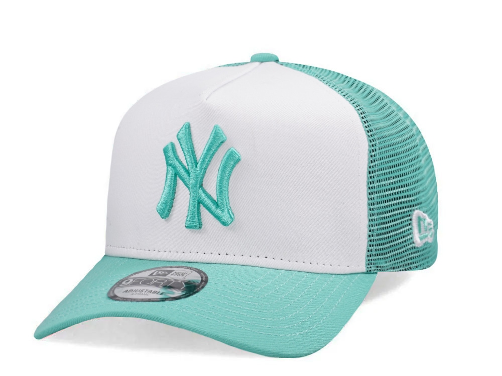 New Era New York Yankees Mint White Two Tone Edition 9Forty A Frame Trucker Snapback Cap