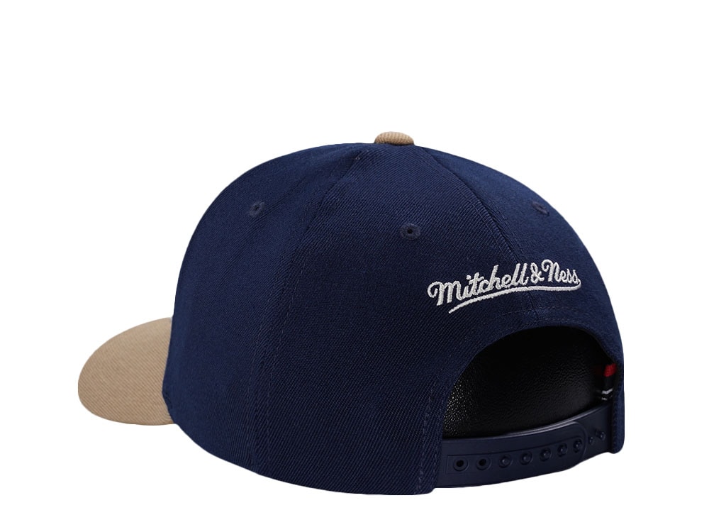 Mitchell & Ness Golden State Warriors Sand Storm Classic Red Stretch Snapback Cap