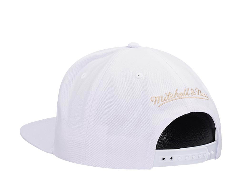 Mitchell & Ness Detroit Pistons 50th Anniversary Winter White Hardwood Classic Snapback Cap