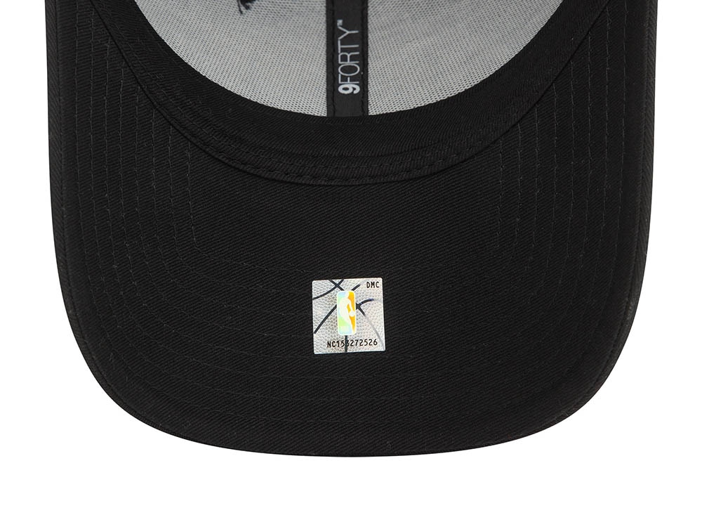 New Era Los Angeles Lakers Black Metallic 9Forty Strapback Cap